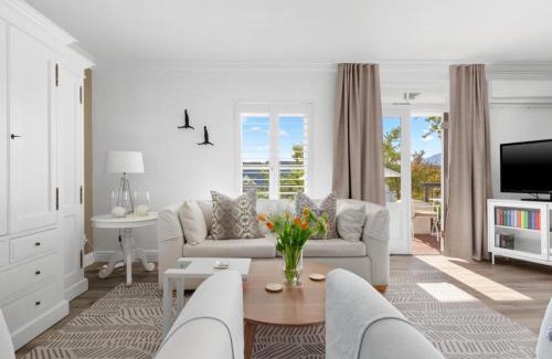 Stellenbosch Cabina | Winelands Golf Lodges 28