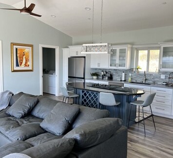 Vichy Springs Cabaña | Winemaker's Cottage
