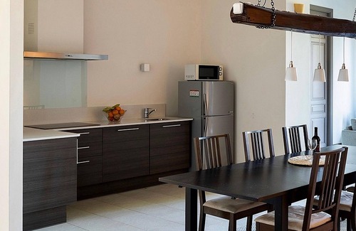 La Torre de Claramunt Apartamento | Apartamento Bodega para dos con terraza privada
