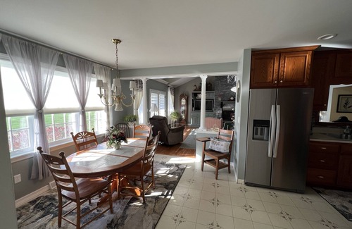 Sunbury Casa | Winery Guest House