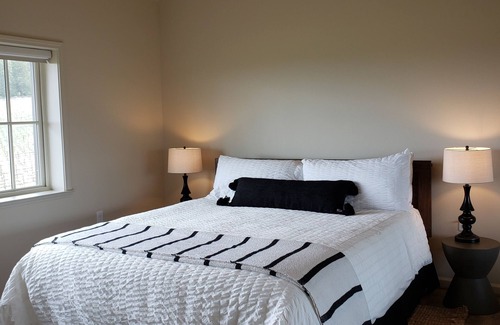 Kelseyville Apartamento | Winery Stay in the Vineyard Loft tucked amongst the vines at Boatique Winery