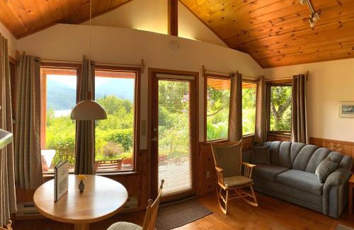 Kaslo Complejo | Wing Creek Resort