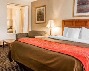 Utica Hotel | Wingate by Wyndham Utica