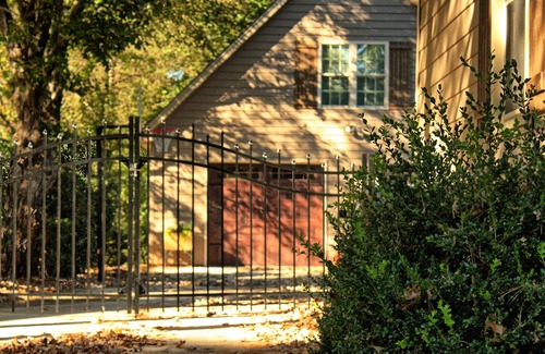 Winston - Salem Apartamento | Hombre de las cavernas de Winston-Salem