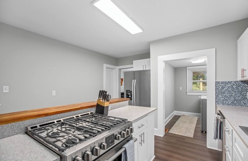 Winston - Salem Cabaña | Winston-Salem's Quaintest Cottage