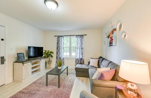 Winston - Salem Casa | Winston-Salem Vacation Rental about 3 Mi to Downtown!