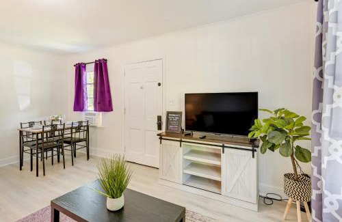 Winston - Salem Casa | Winston-Salem Vacation Rental about 3 Mi to Downtown!