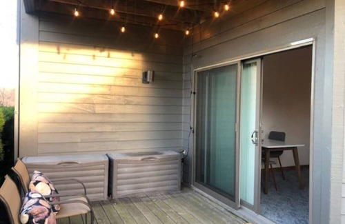 Cedar Condominio | Winter adventures and remote work hideaway