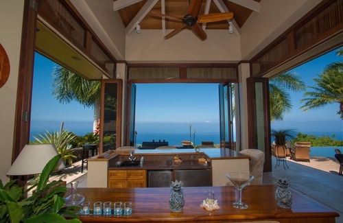 Honalo Casa | Lujo hawaiano absoluto ... Impresionantes vistas y puestas de sol Tarifas especiales de septiembre de octubre