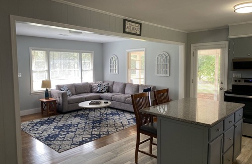 Hartwell Casa | Winter discounts - book now! Lake Front - stunning view from private dock!