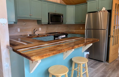 Lac-Superieur Cabaña | Winter Escape 7 minutes away from Tremblant North side ski slopes / chairlifts