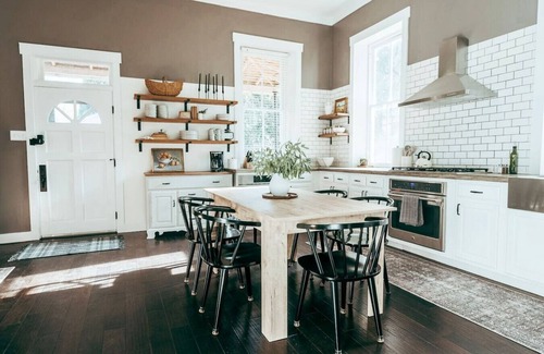 Willow Street Apartamento | Winter Getaway|Hot tub|Fireplace|Fire-pit|Smart TV