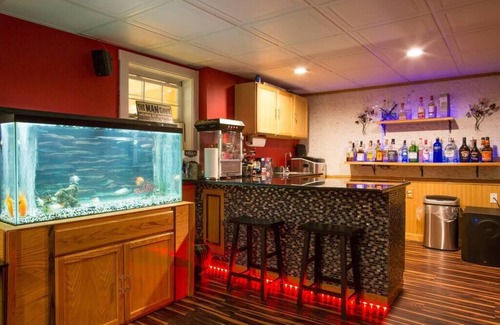 Somersworth Casa | Hogar remoto con Hottub, Bar, terraza enorme, sala de juegos