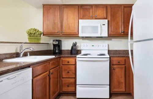 Round Hill Village Condominio | Año Nuevo 2020 en Tahoe Resort 5BR 2BR / 2BA Condo de 5 estrellas (para 6)