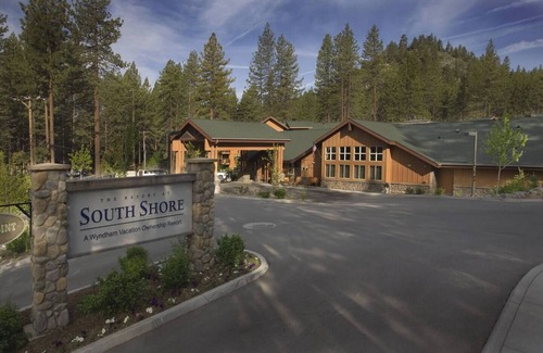 Round Hill Village Condominio | Año Nuevo 2020 en Tahoe Resort 5BR 2BR / 2BA Condo de 5 estrellas (para 6)