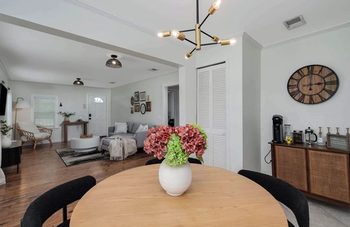 College Park Casa | Winter Park Gem, 2BR Near Parks, 3MI to Downtown