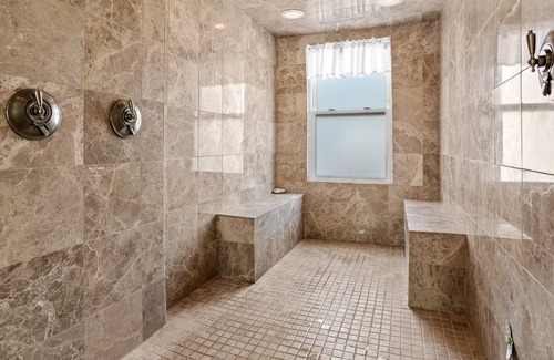 Salisbury Cabaña | Winter Rental Avail. Oceanfront Custom Cottage Direct Beach Access