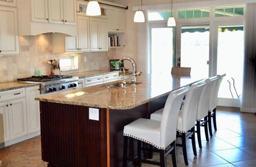Pinckney Casa | Universidad de Mich. Game Day Weekend-Lakeside & Monthly Winter Retreat