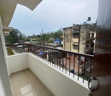 Tinsukia Apartamento | Winter Sky - a 2bhk beautiful apartment