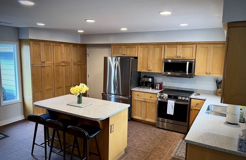 McMinnville Casa | Winter Special! 1330 NE Ford Street