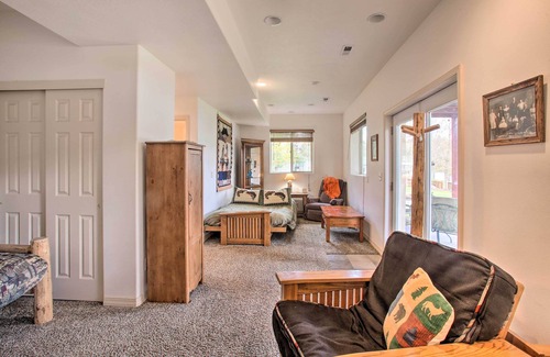 Rathdrum Cabina | Winter/Summer Twin Lakes Retreat Near Skiing!