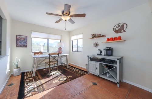 Monte Del Oro Casa | Winter Sun & Heated Pool Bliss! Family friendly.