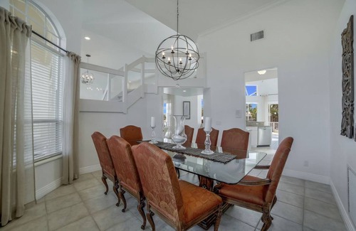 Marco Island Casa | Wintergreen Ct. 859 Marco Island Vacation Rental 4 Bedroom Home by Redawning