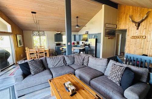 Winter Park Highlands Casa | CHALET DE MONTAÑA DE 3 DORMITORIOS (con capacidad para 10) NIDADO EN EL BOSQUE !!!