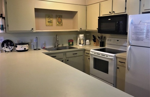 Ghent Apartamento | Habitación para extenderse y disfrutar de las vistas a la montaña en Winterplace, cerca de Beckley, WV