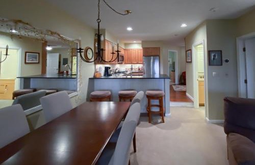 Ludlow Apartamento | Winterplace K102