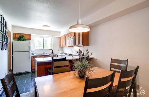 Four O'Clock Casa | Winterpoint 37 by Ski Country Resorts