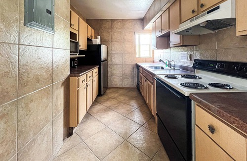 Central Beach Hotel | Winterset A North Beach Village Resort Hotel