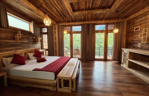 Ella Hotel | Winwood Ella
