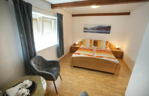 Eisenstadt Casa | Winzerzimmer - Weingut Tinhof