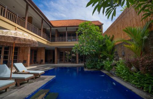 Batu Bolong Casa | Wiras Village