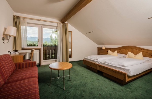 Mantana Hotel | Wirtshaushotel Alpenrose