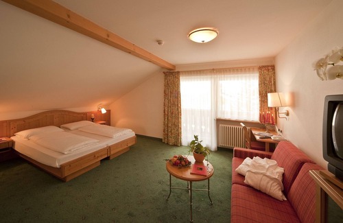 Mantana Hotel | Wirtshaushotel Alpenrose