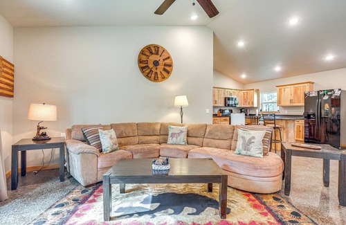 Arbor Vitae Cabaña | Wisconsin Cabin Hideaway: 3 Mi to Lakes