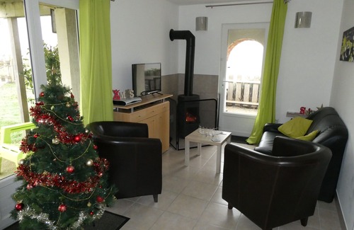Adriers Cabaña | Casa rural Wisdom Gites - Orchard View con piscina, WiFi, jardín y parking