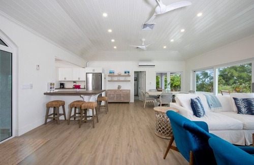 Double Bay Casa | Wish House · Private Remodeled Beach House on Double Bay Beach