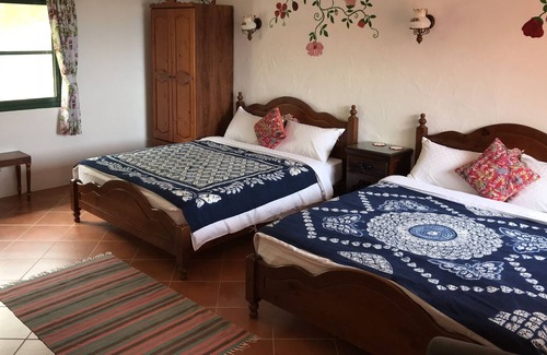 Donghe Cama Y Desayuno | Wishingwell B&B