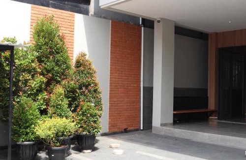 Kebon Kacang Casa | Wisma Pelangi 1