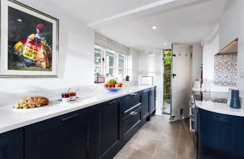 Urchfont Casa | Wisteria Cottage