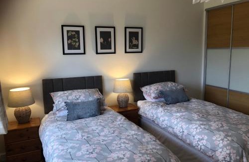 Eaton Mascott Apartamento | Wisteria Cottages are self catering cottages in a beautiful village location