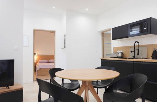 Aigues-Vives Apartamento | Wisteria