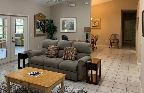 Lady Lake Casa | Wisteria House en 400 Acre Resort