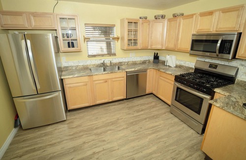 Globe Casa | Wisteria Place