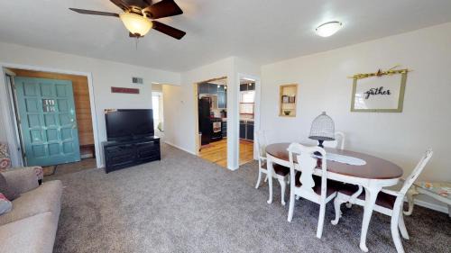Monticello Casa | Wisteria Vine Cottage