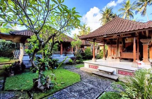 Petulu Casa | Wisuda Guest House