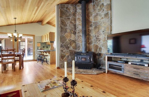 Deer Park Casa | Witchhazel 1